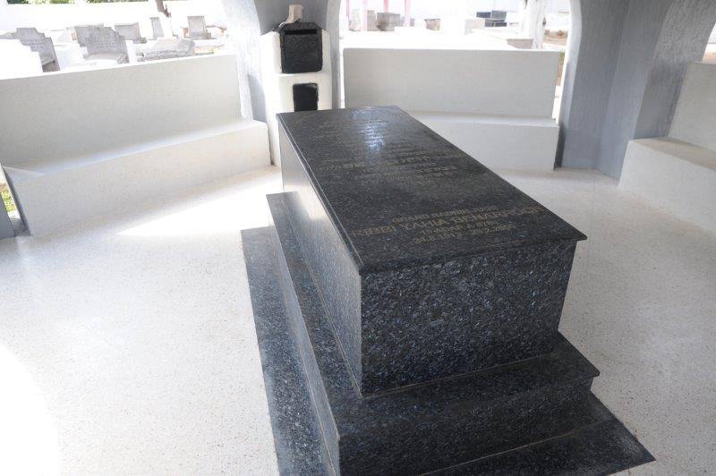 maroc kenitra cimetiere juif tombe rebbi yahia benaroch ZBL 0576 (5)